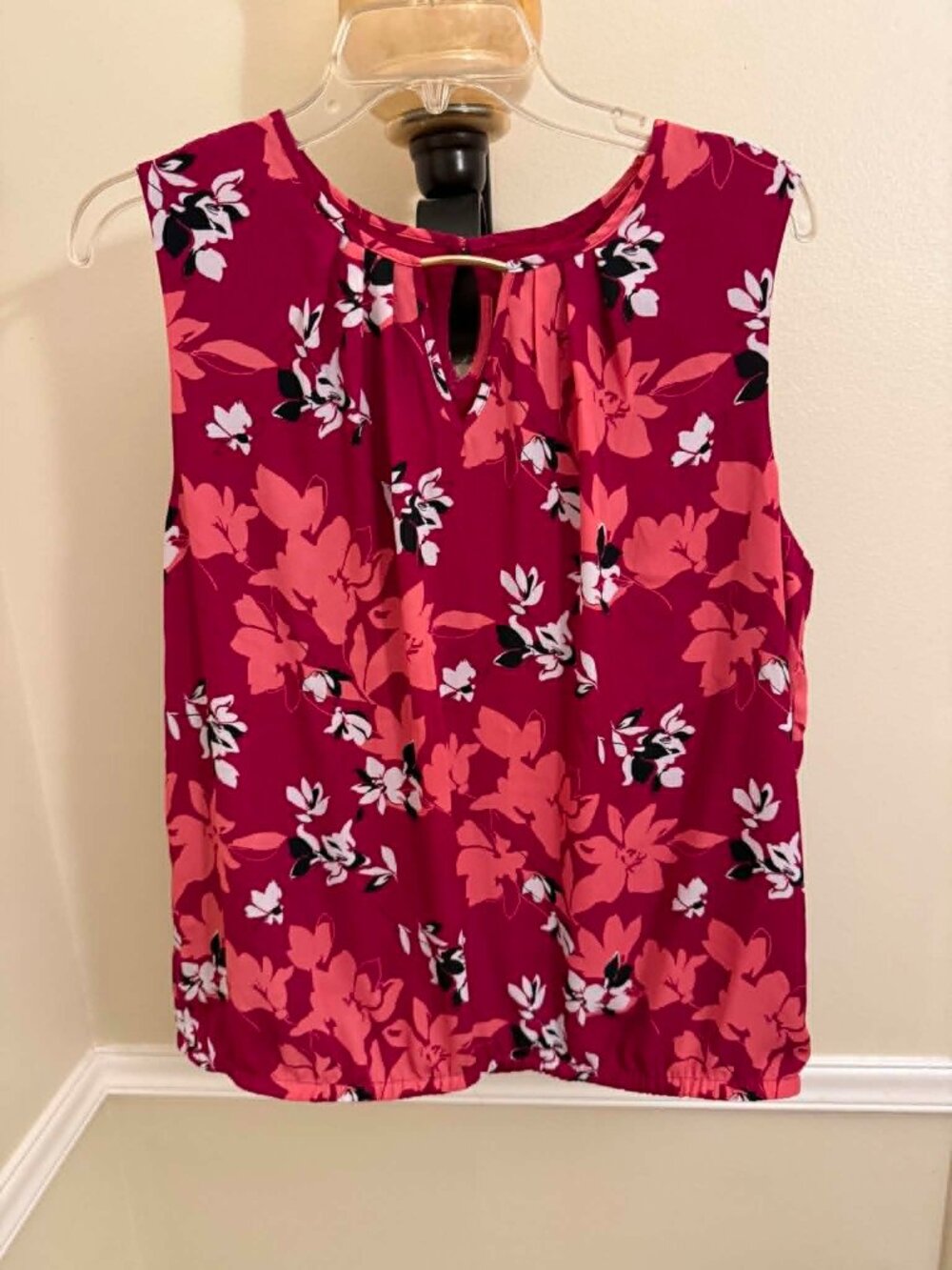 LIZ CLAIBORNE FLORAL TOP